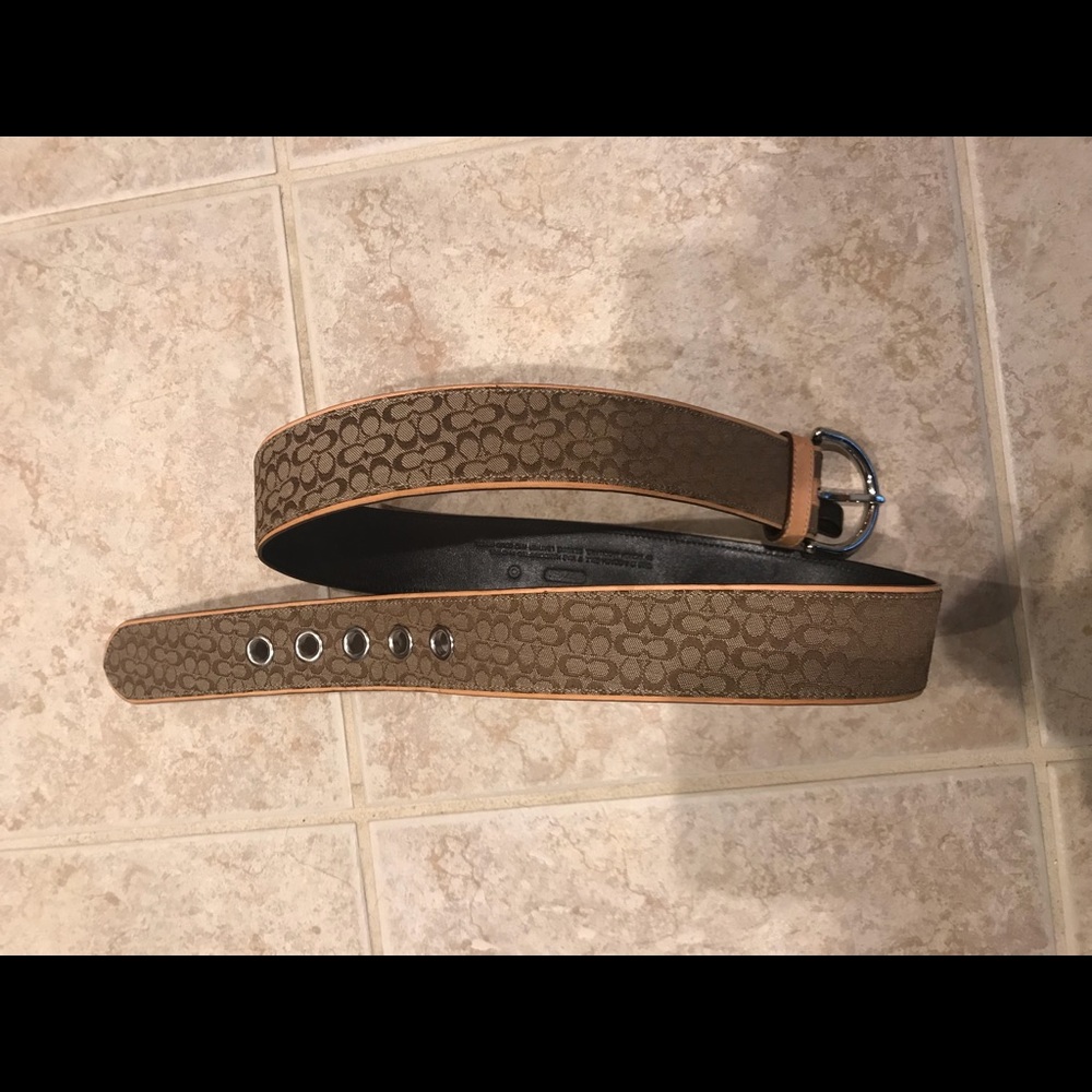 Coach belt
